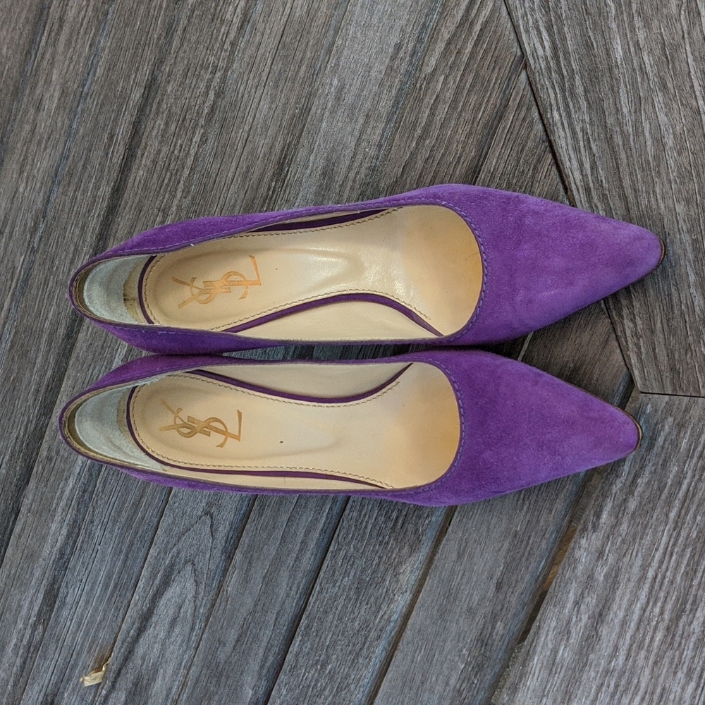 Yves Saint Laurent purple suede shoes, size 37 1/2